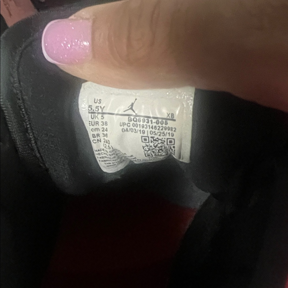 Jordan 1 - Picture 10 of 10